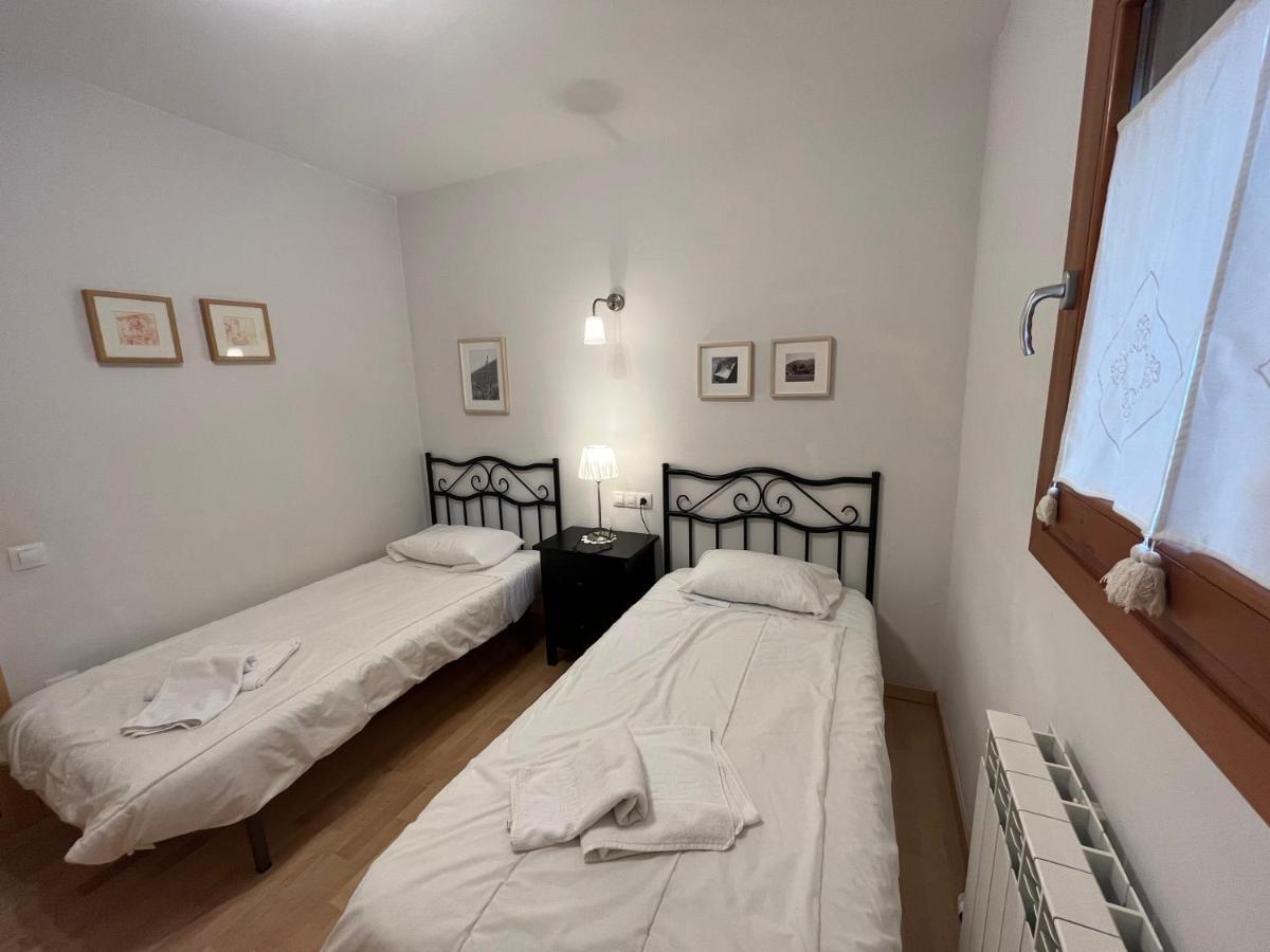 Apartamento B49 - Bajo Con Jardin Peguera - Villmor Benasque Exterior foto
